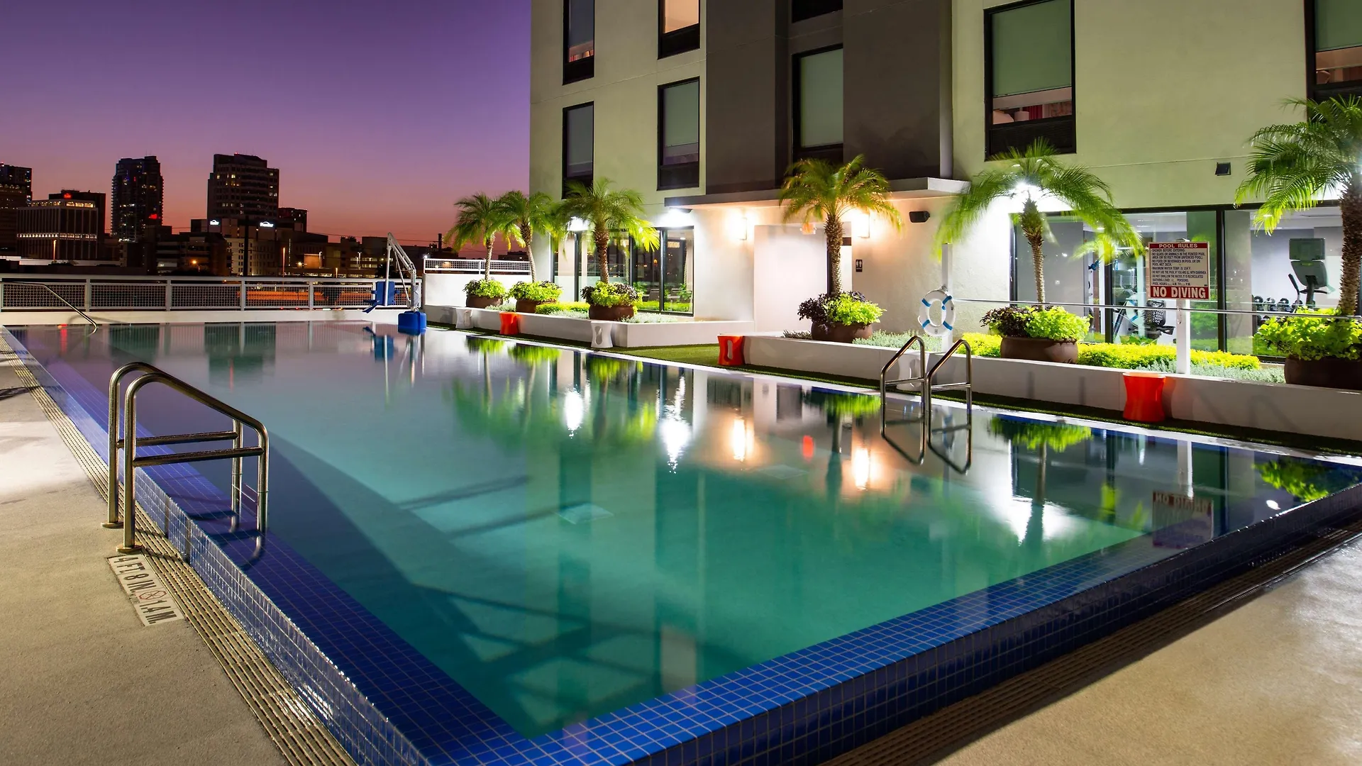 Hampton Inn Tampa Downtown Channel District 3*,